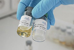 aguix flask for nanomedicine technology 